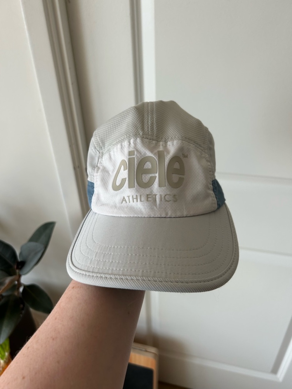 Ciele Running Hat